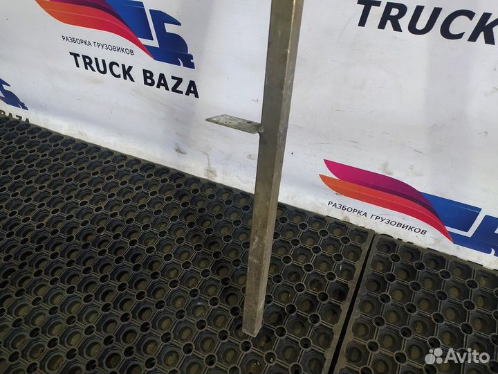 1297302 Кронштейн продолжения двери левой