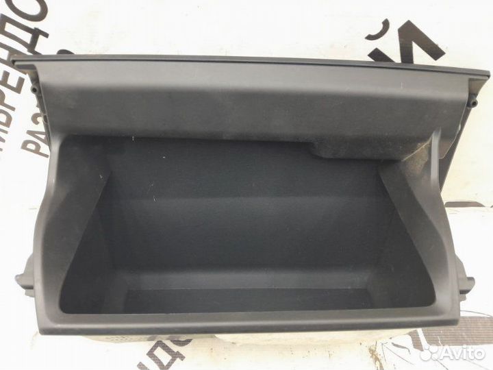 Бардачок Toyota Rav4 40