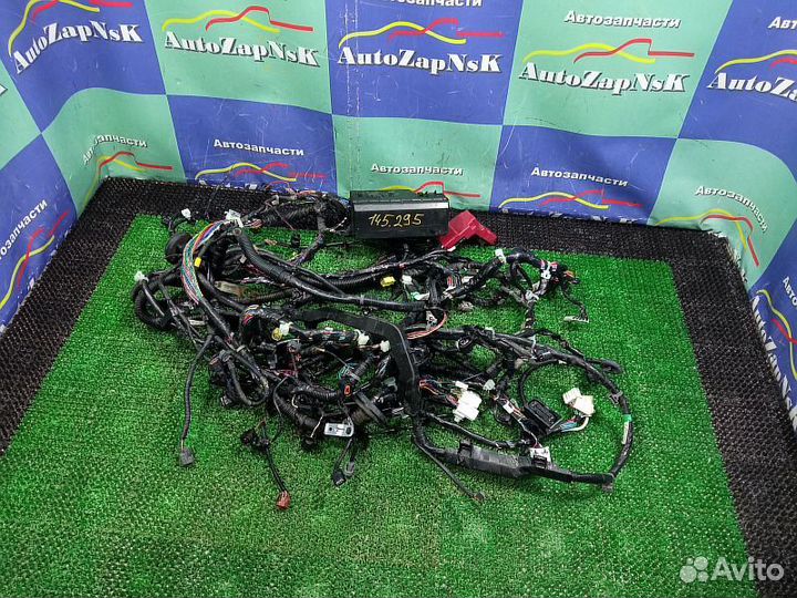 Проводка двигателя Mitsubishi Pajero Sport