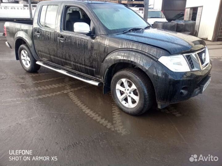 Амортизатор задний nissan navara D40 2011