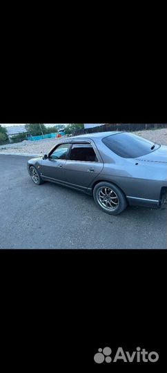 Nissan Skyline 2.5 AT, 1987, 245 008 км