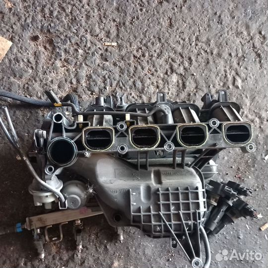 Мазда 3 впускной коллектор