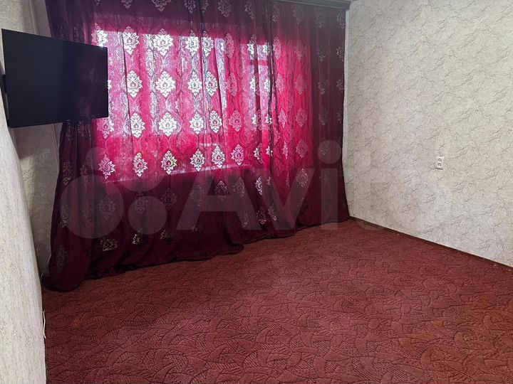 2-к. квартира, 56 м², 2/9 эт.