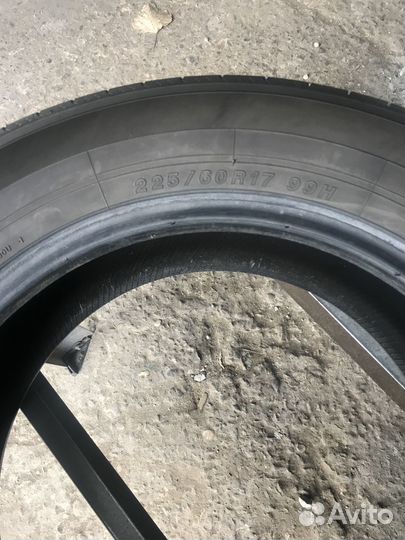 Yokohama BlueEarth RV02 225/60 R17