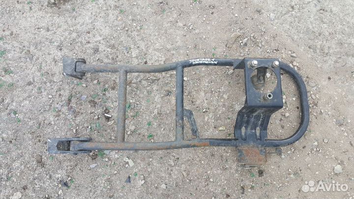 Кронштейн запаски калитка kia sportage 1 спортейдж