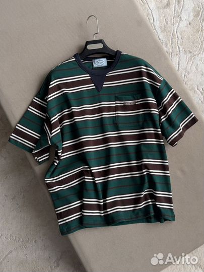 Футболка женская prada