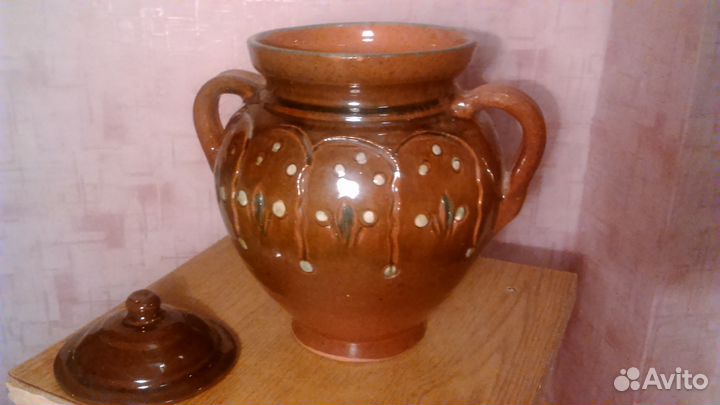 Новый керамический горшок