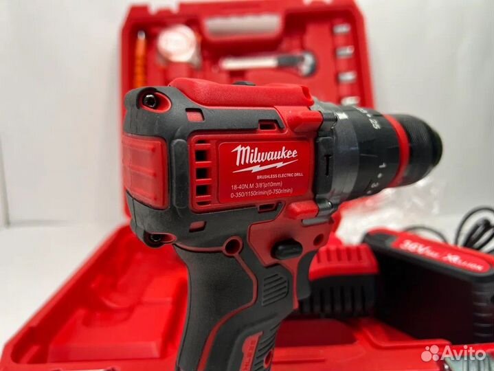 Шуруповерт Milwaukee 36v