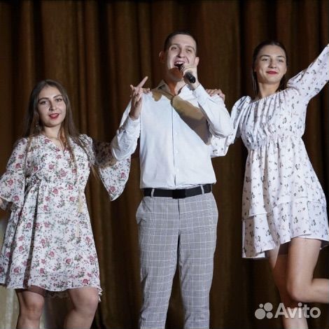 Исполнение песен на заказ