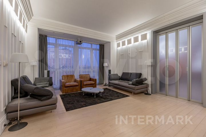 5-к. квартира, 180 м², 11/11 эт.
