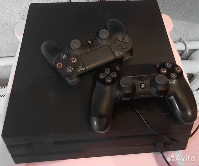 Sony PS4 pro 1tb