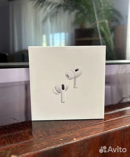 Продам AirPods 2 (новые на гарантии)