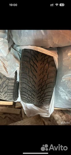 Nokian Tyres Hakkapeliitta R3 SUV 285/40 R21