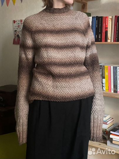 Свитер с длинными рукавами