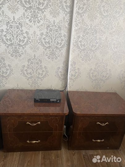 Тумбочки 2 шт