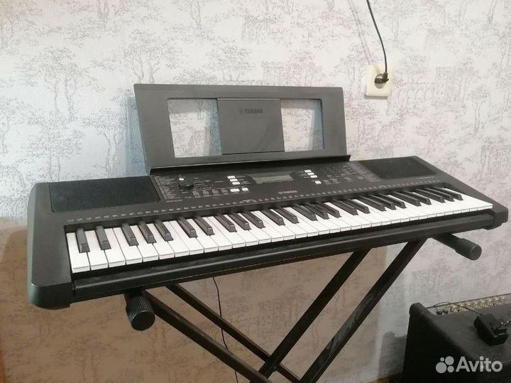Синтезатор yamaha
