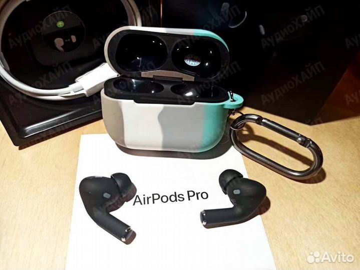 Airpods Pro Черные Комплект с Чехлом В Полоску
