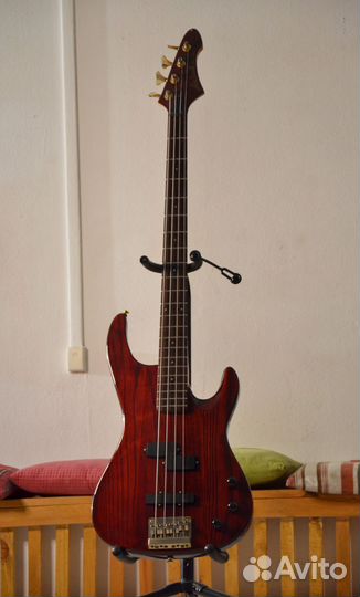 Бас гитара Aria pro Magna Корея 90-е