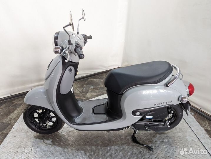 Скутер Honda Giorno