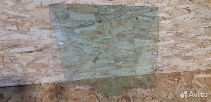 Стекло двери задней правой BMW X3 (F25) II (2010–2