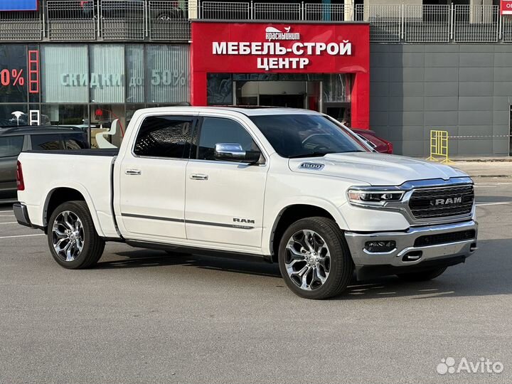 Dodge Ram 5.7 AT, 2023, 26 000 км