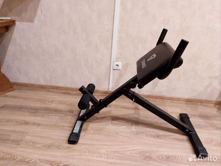 Скамья для гиперэкстензии