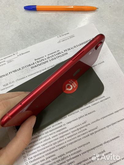 iPhone Xr, 64 ГБ