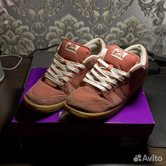 Nike Dunk SB RED GUM