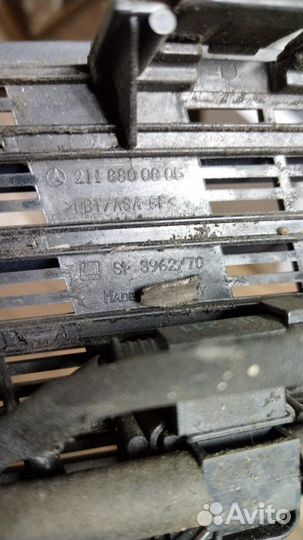 Решётка капота мерседес 211