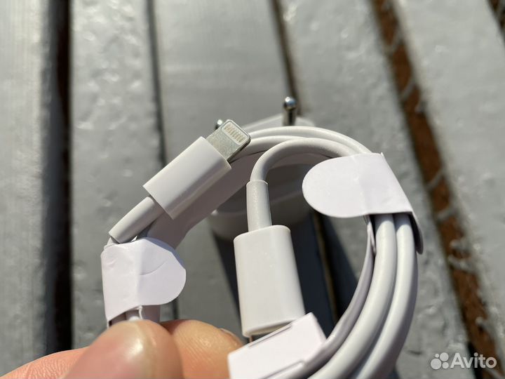 Зарядка для iPhone 20w