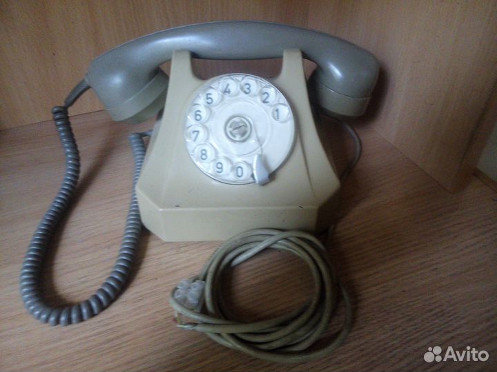 Стационарный телефон