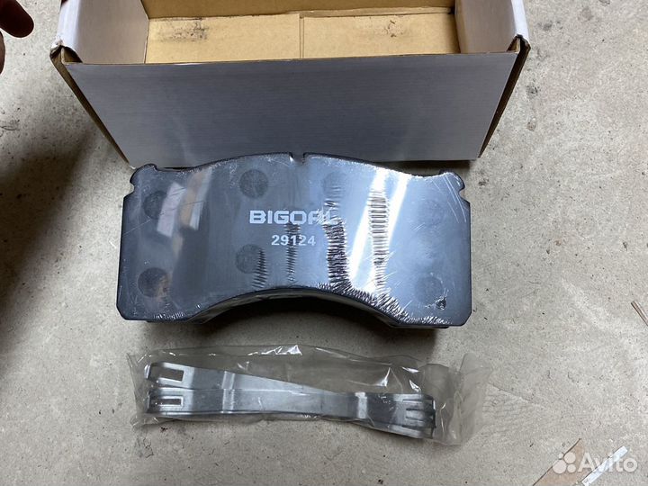 Колодки тормозные дисковые 29124