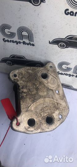 Теплообменник масляного фильтра Mercedes-Benz