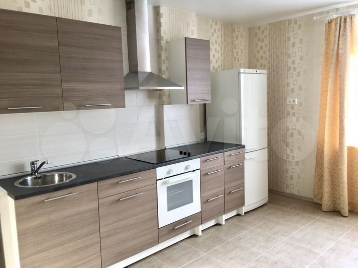 3-к. квартира, 86 м², 9/16 эт.