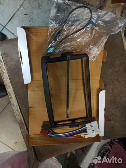 Продам 2din переходную рамку Duster/Sandero