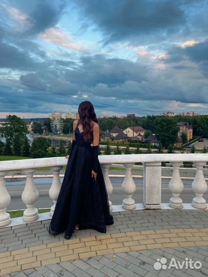 Вечернее платье в пол черное 42-44
