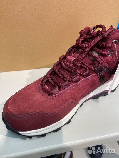 Кроссовки женские зимние 36 размер