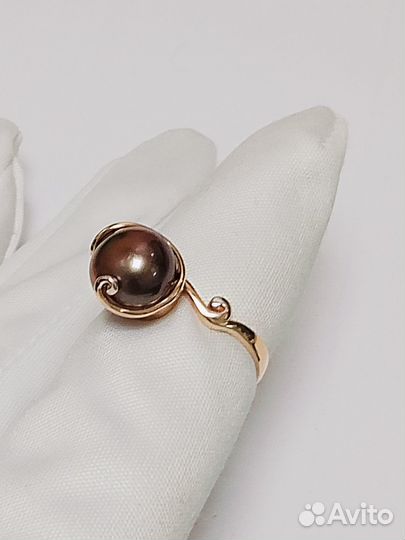 Кольцо с синтетическим камнем Золото