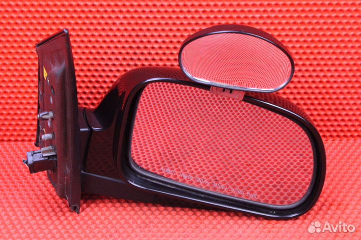Зеркало заднего вида боковое правое SsangYong Acty