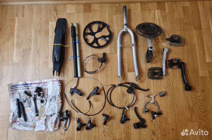 Запасные части от велосипеда