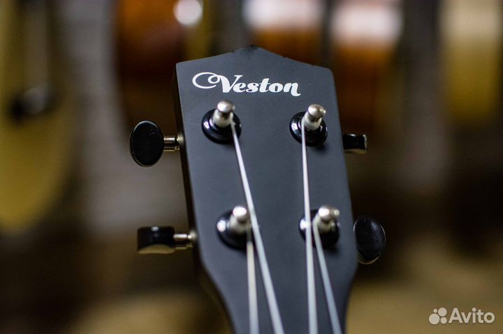Укулеле сопрано Veston + Аксессуары