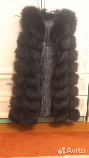 Жилетка меховая женская 46