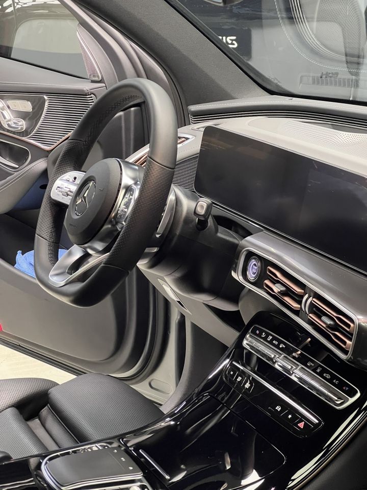 Mercedes-Benz EQC: фото из отзыва