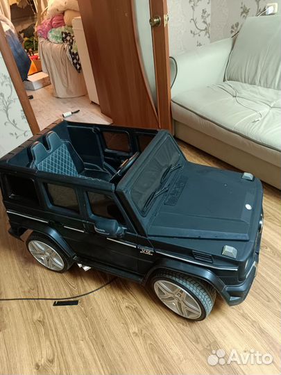 Детский электромобиль