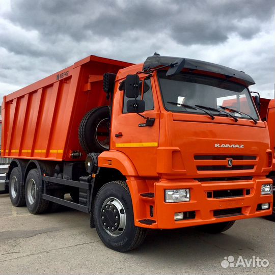 Водитель на самосвал Камаз 6520