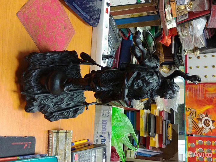 Статуэтка из чугуна Солоха с Чёртом Касли,Куса