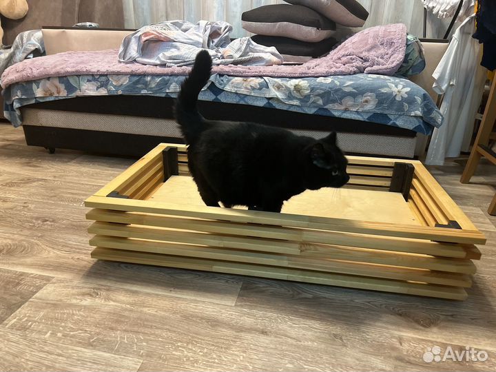 Кровать лежанка для животного 100/60 дерево