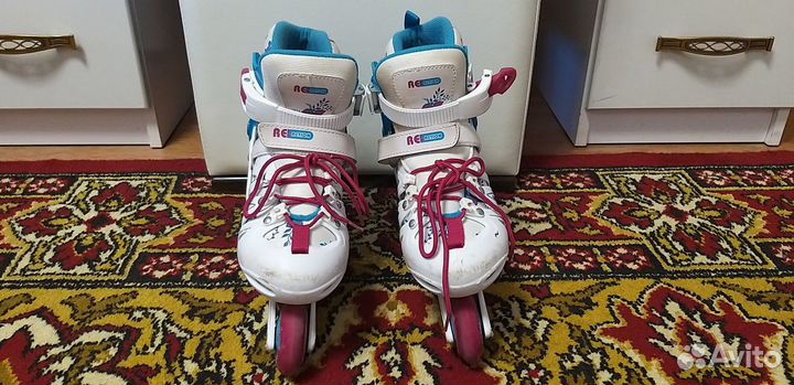Продам детские (дев.) ролики и коньки