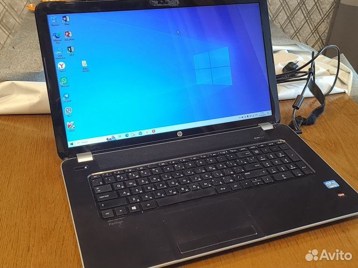 Ноутбук HP Pavilion 17