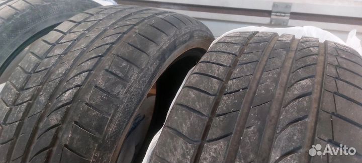 Dunlop SP Sport Maxx TT 245/40 R20